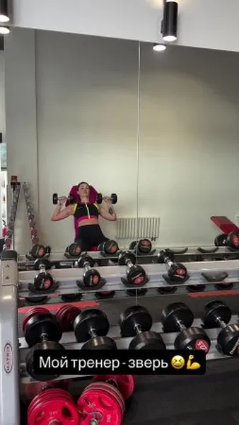 Нажми и смотри