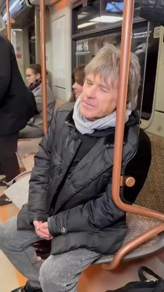 Нажми и смотри