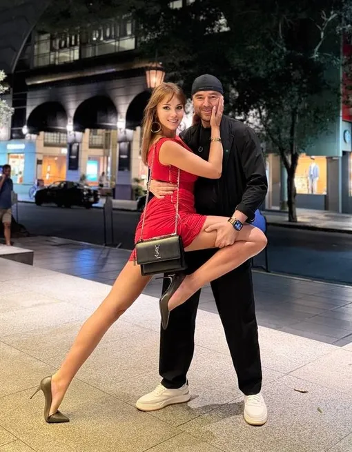 Полина Диброва и Роман Товстик Полина Диброва и Роман Товстик