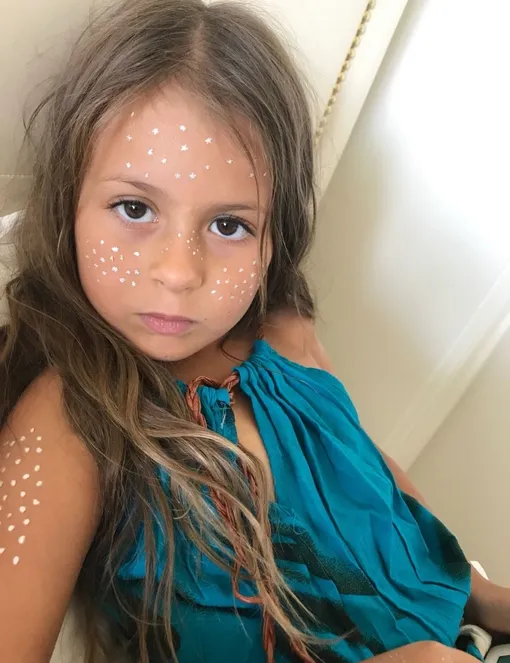 Дочь Виктории Бони в детстве