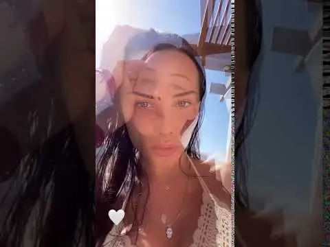 Нажми и смотри