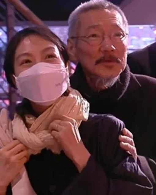 Ким Мин Хи и Хон Сан Су никогда не скрывали отношения, несмотря на реакцию общественности