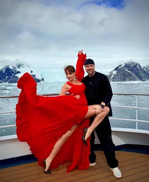 Полина Диброва и Роман Товстик