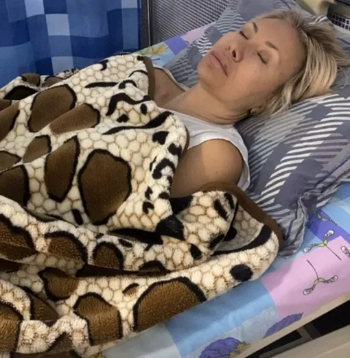 Элина Камирен попала в больницу Элина Камирен попала в больницу