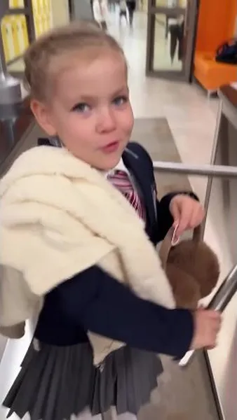 Нажми и смотри