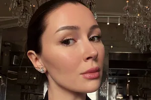 «Мне хочется чего-то пожестче»: Анна Заворотнюк показала, как восстанавливает фигуру после родов «Мне хочется чего-то пожестче»: Анна Заворотнюк показала, как восстанавливает фигуру после родов