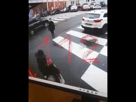Нажми и смотри