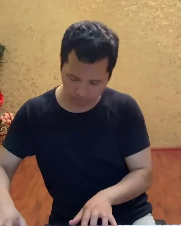 Нажми и смотри Нажми и смотри