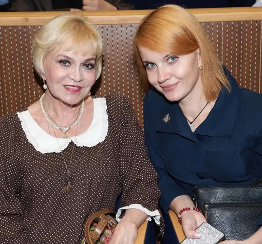 Ирина Шевчук с дочерью Анастасией Ирина Шевчук с дочерью Анастасией