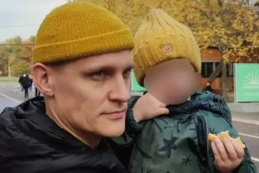 Утонул в пруду двухлетний сын режиссера Петра Демкина Утонул в пруду двухлетний сын режиссера Петра Демкина