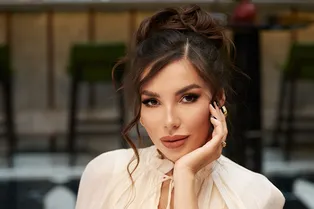 Обсудили отношения Карины Нигай в «Новогоднем Утреннике» VOICE