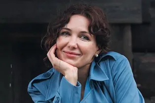 Екатерина Климова едва не упала на эскалаторе в столичном метро Екатерина Климова едва не упала на эскалаторе в столичном метро