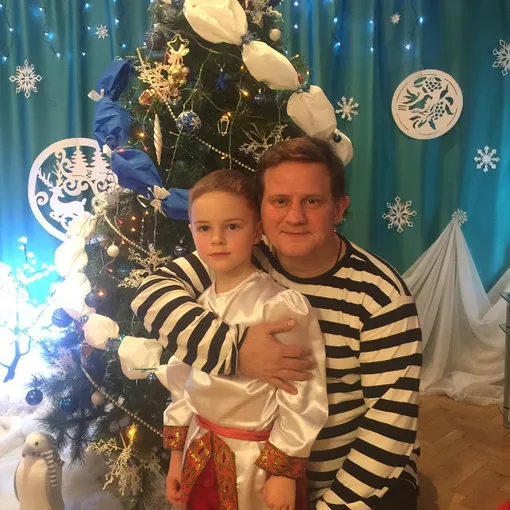 Александр с сыном-дошкольником Александр с сыном-дошкольником