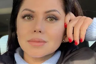 «Только один человек их прочёл»: любовница Жигунова показала тату на санскрите «Только один человек их прочёл»: любовница Жигунова показала тату на санскрите