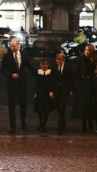 Нажми и смотри