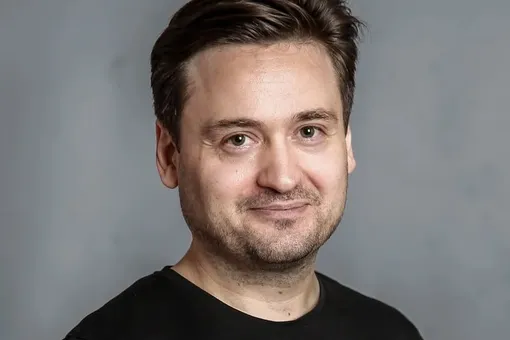 «Меня избили и ограбили»: актер сериала «Беспринципные» Руслан Алдонин пострадал у бара в центре Москвы «Меня избили и ограбили»: актер сериала «Беспринципные» Руслан Алдонин пострадал у бара в центре Москвы