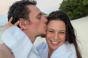 «Моя жена родила девочку»: Сергей Полунин сообщил, что Елена Ильиных стала мамой в четвертый раз — видео