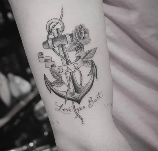 У Бруклина Бекхэма была татуировка, посвященная Дэвиду У Бруклина Бекхэма была татуировка, посвященная Дэвиду