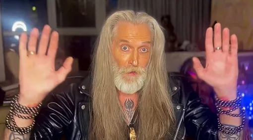 Никита Джигурда признался, сколько ему заплатили за участие в шоу «Звезды под капельницей» Никита Джигурда признался, сколько ему заплатили за участие в шоу «Звезды под капельницей»