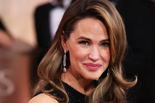 «Я выгляжу привлекательно»: Дженнифер Гарнер сексуализировала свой образ ради карьеры в Голливуде «Я выгляжу привлекательно»: Дженнифер Гарнер сексуализировала свой образ ради карьеры в Голливуде