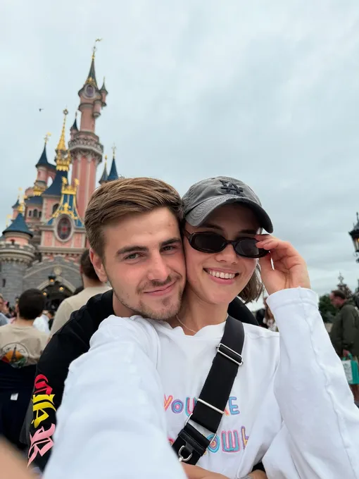 Егор Ушаков и Стася Милославская отдыхают в Париже