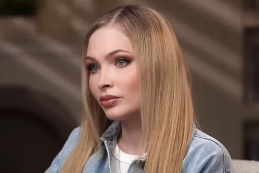 «Я рыдала»: Алена Шишкова рассказала о болезненных отношениях с ревнивцем «Я рыдала»: Алена Шишкова рассказала о болезненных отношениях с ревнивцем