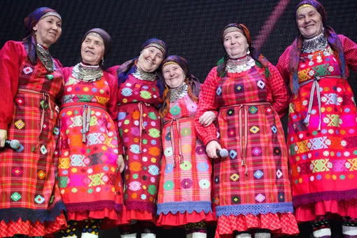 «Бурановские бабушки» едва не выбыли из шоу «Бурановские бабушки» едва не выбыли из шоу