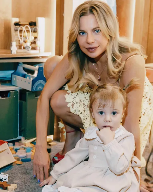 Ольга Рыжкова с дочерью от актера