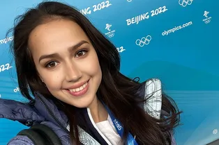 В косплей подалась: 3 чужих образа, которые «заимствовала» Алина Загитова В косплей подалась: 3 чужих образа, которые «заимствовала» Алина Загитова