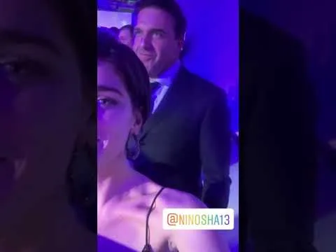 Нажми и смотри