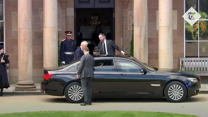 Нажми и смотри