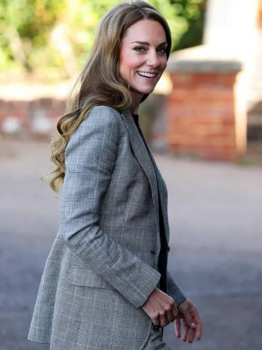 Кейт Миддлтон выбрала элегантный образ Кейт Миддлтон выбрала элегантный образ