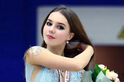 Лобовое стекло автомобиля фигуристки Елизаветы Нугумановой разбил 44-летний москвич-экстремал Лобовое стекло автомобиля фигуристки Елизаветы Нугумановой разбил 44-летний москвич-экстремал