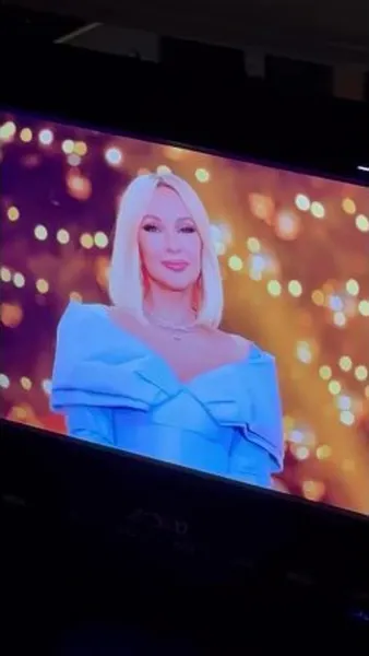 Нажми и смотри