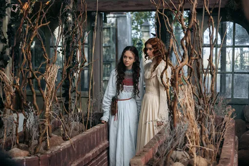 Таисья Калинина в роли Марьи и Даяна Гудз в роли Златы