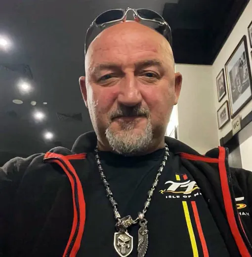 Алексей Мочанов отреагировал на смерть родной сестры Натальи Даниловой Алексей Мочанов отреагировал на смерть родной сестры Натальи Даниловой