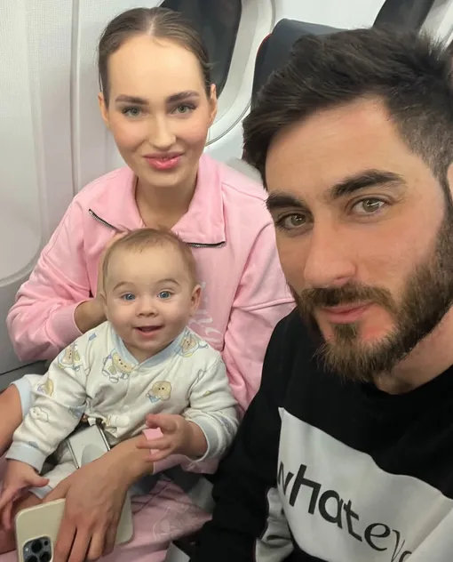 Виктория и Тигран Салибековы с сыном Леоном