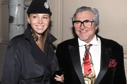 «Что же, я народно покрою своим гневом мать моих детей?»: Дмитрий Дибров после развода с Полиной объяснил свое поведение «Что же, я народно покрою своим гневом мать моих детей?»: Дмитрий Дибров после развода с Полиной объяснил свое поведение