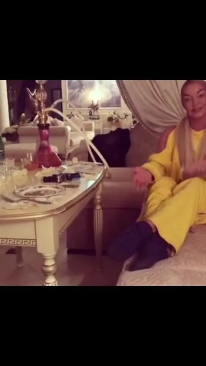 Нажми и смотри