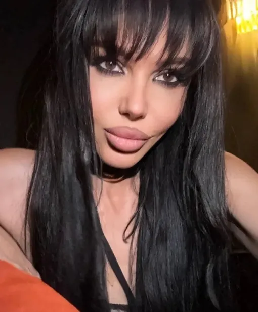 Оксана Самойлова заявила, что не собирается мириться с Джиганом Оксана Самойлова заявила, что не собирается мириться с Джиганом