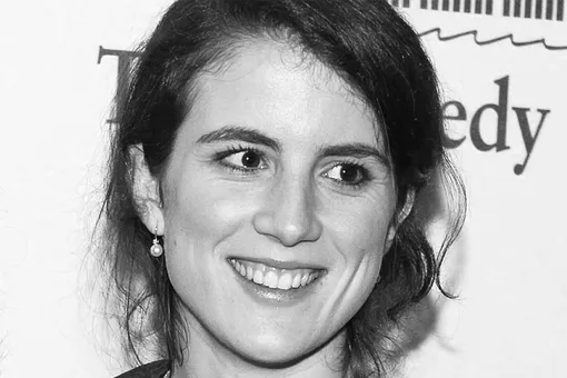 Умерла в 35 лет от редкой болезни внучка Джона Кеннеди, писательница Татьяна Шлоссберг Умерла в 35 лет от редкой болезни внучка Джона Кеннеди, писательница Татьяна Шлоссберг