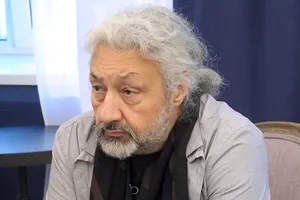 Стас Намин заявил, что пасынок пытался повесить двойное убийство на родную мать