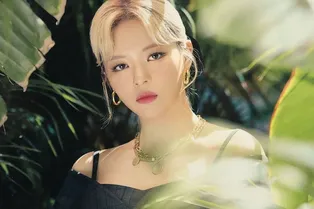 «Никогда не знаешь, что тебя ждет»: Чонён из TWICE хочет уйти из k-pop ради своего будущего «Никогда не знаешь, что тебя ждет»: Чонён из TWICE хочет уйти из k-pop ради своего будущего