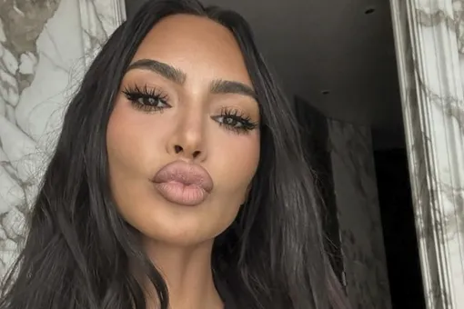 Ким Кардашьян обвинили в непомерном расходе воды на полив роскошных садов в охваченном пожарами Лос-Анджелесе Ким Кардашьян обвинили в непомерном расходе воды на полив роскошных садов в охваченном пожарами Лос-Анджелесе