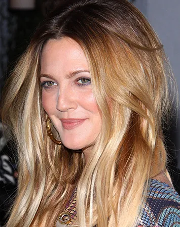 В битве же блондинок против брюнеток Дрю осталась в полку первых блондинки против брюнеток