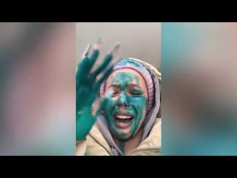 Нажми и смотри