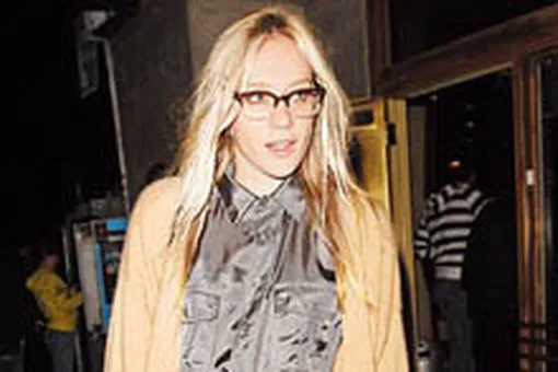 Оденься, как Хлоя Севиньи