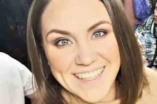 «Угомонитесь!»: звезда «Уральских пельменей» оправдалась за видео в купальнике «Угомонитесь!»: звезда «Уральских пельменей» оправдалась за видео в купальнике