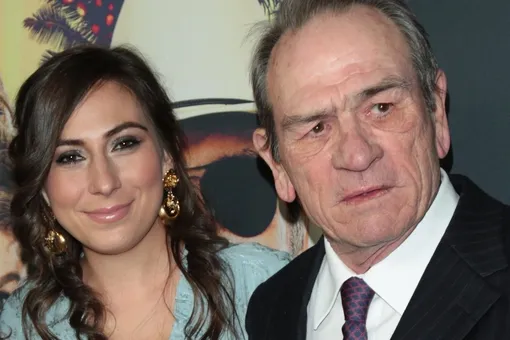 «Трудное время»: Томми Ли Джонс сделал заявление после скоропостижной смерти 34-летней дочери в отеле «Трудное время»: Томми Ли Джонс сделал заявление после скоропостижной смерти 34-летней дочери в отеле