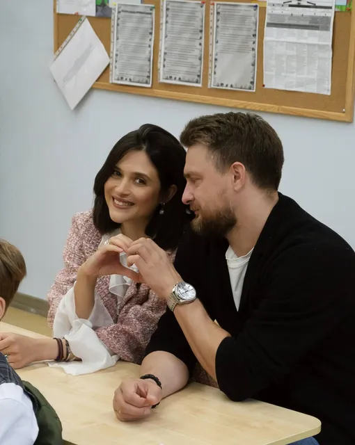 Женя Любич и ее муж Дмитрий Кончаковский в школе Женя Любич и ее муж Дмитрий Кончаковский в школе